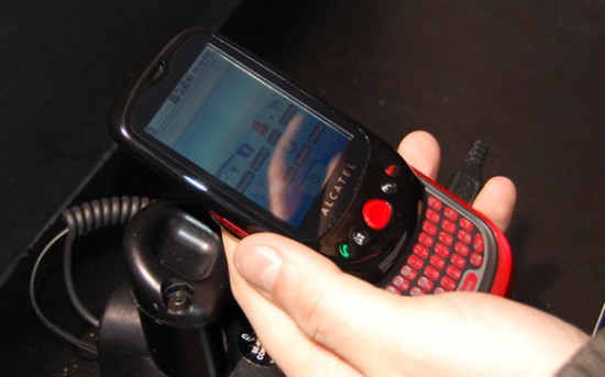 alcatel-ot-980-hands-on-8 alcatel-ot-980-hands-on-8