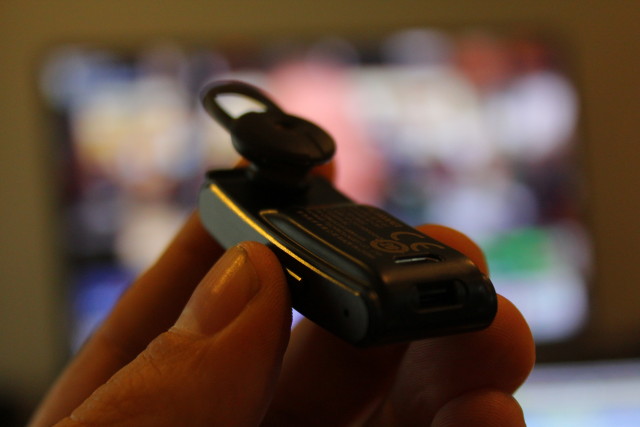 huawei-talkband-b2-4earpiece